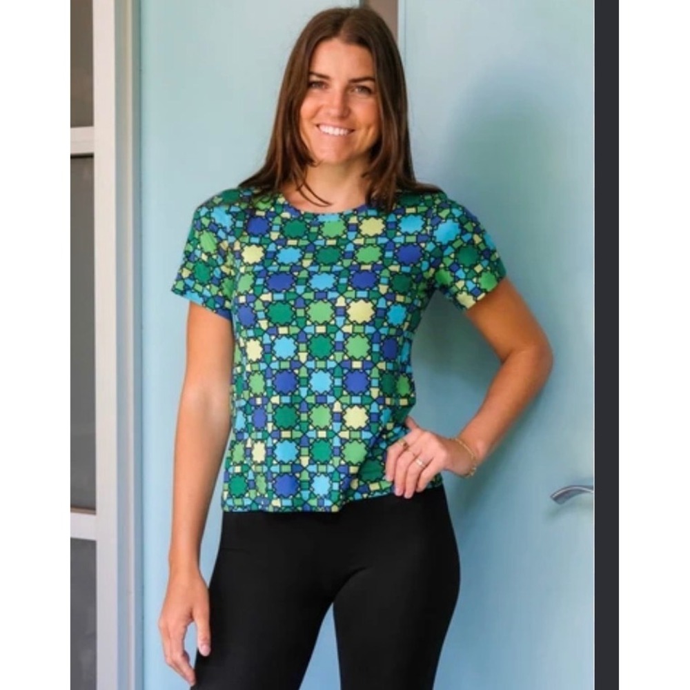 Lesley Evers Geometric Mosaic Top Women Medium Green Mod Retro Vibrant Casual